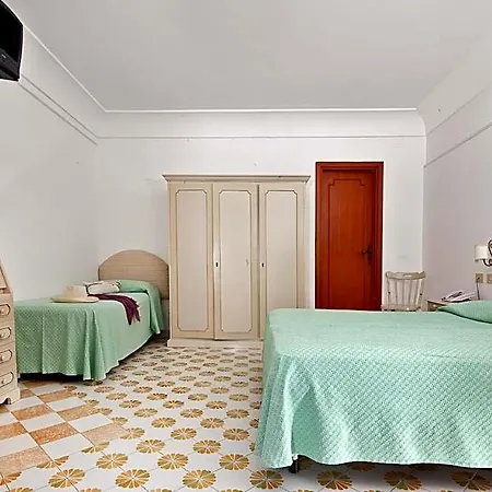Vittoria Hotel 3*