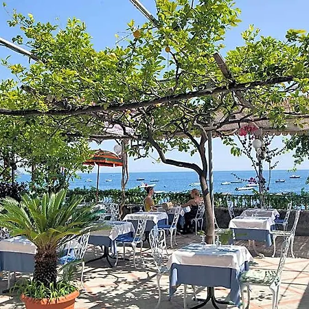 Hotel Vittoria 3*
