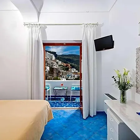 Vittoria Hotel 3*