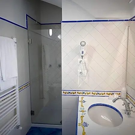 Vittoria 3* Positano