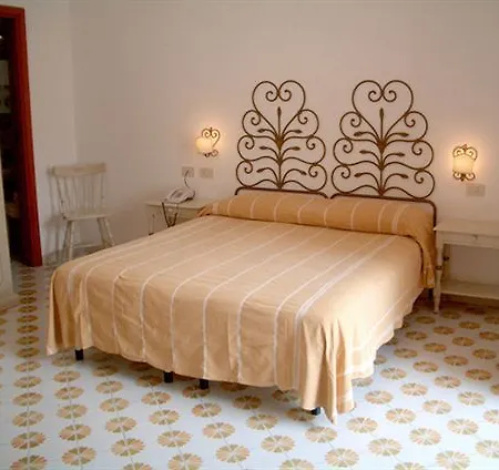 Hotel Vittoria 3*